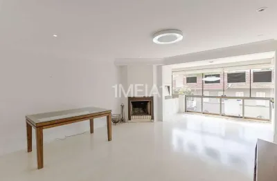 Apartamento com 2 quartos para alugar na Praça Doutor Maurício Cardoso, 12, Moinhos de Vento, Porto Alegre por R$ 5.500