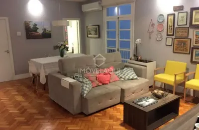 Excelente apartamento na rua bartolomeu portela em botafogo