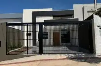 Casa com 3 quartos à venda no Jardim Freitas, Maringá 