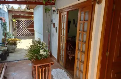 Exclusividade e conforto na capela do socorro apresentamos esta elegante casa térrea
