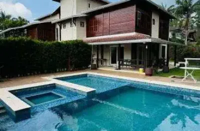 Mansão exclusiva no condomínio fazenda da ilha – venda de porteira fechada