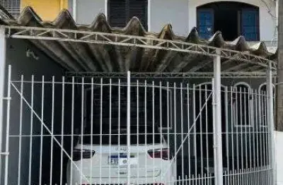 Sobrado moderno no condomínio palmares – porteira fechada