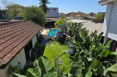 Casa com 5 quartos à venda na Vila Mathias, Santos 
