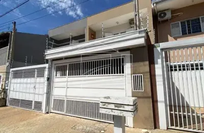 Casa com 3 quartos à venda na Ana Carla, Marília 