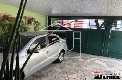 Casa com 4 quartos à venda no Centro, Marília 