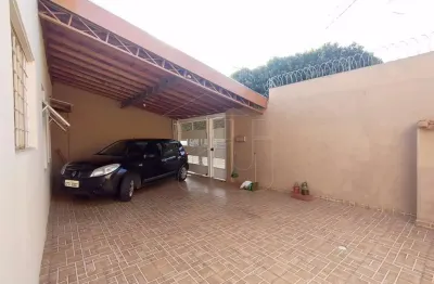 Casa com 2 quartos à venda no Hípica Paulista, Marília 