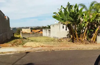 Terreno Residencial em Jardim Acapulco  -  Marília por R$ 250.000