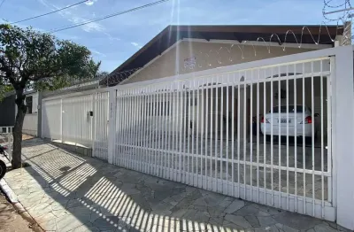 Casa com 3 quartos à venda no Santa Tereza, Marília 