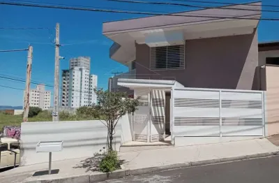 Casa com 3 quartos à venda no Jardim Dirceu, Marília 