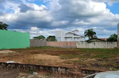 Terreno à venda no Jardim São Domingos, Marília 