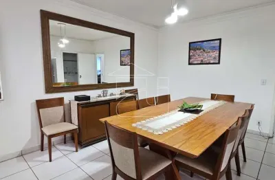 Casa com 6 quartos à venda no Marília, Marília 