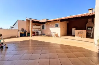 Casa em professor jose augusto da silva ribeiro  -  marília