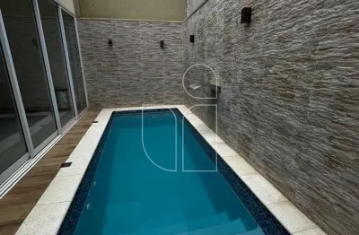 Casa com 3 quartos à venda na Lácio, Marília 