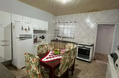 Casa com 2 quartos à venda no Jardim Continental, Marília 