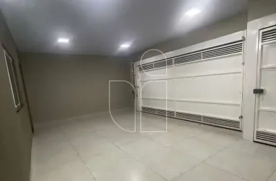 Casa com 3 quartos à venda no Parque dos Ipês, Marília 