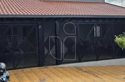 Casa com 3 quartos à venda no Jardim Monte Castelo, Marília 