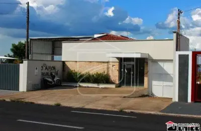 Casa comercial à venda no Palmital, Marília 