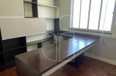 Casa comercial à venda no Centro, Marília 