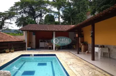 Casa com 04 quartos à venda no engenho do mato - niterói/rj.