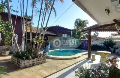 Casa com 03 quartos à venda, 250 m² em itaipu - niterói/rj!