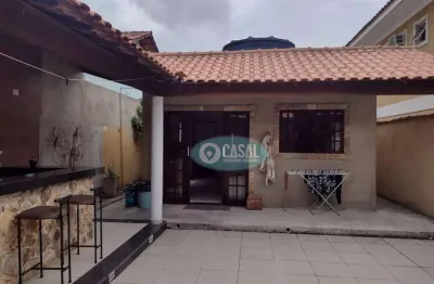 Casa com 1 quarto à venda na Rua Costa Rica, 337, Itaipu, Niterói