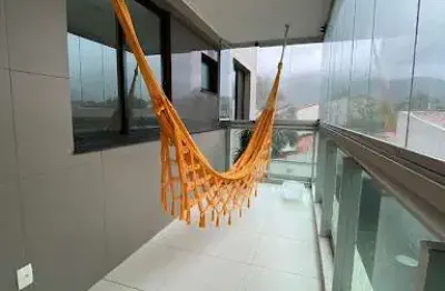 Apartamento em piratininga com 04 quartos, varandão e na frente da praia de piratininga!