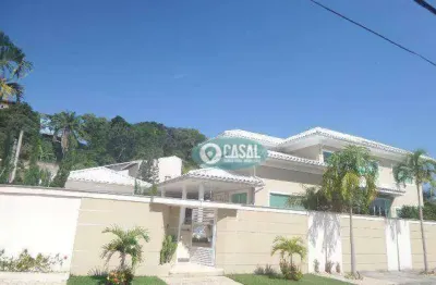 Casa em piratininga com 04 quartos, piscina e churrasqueira