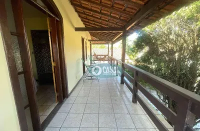 Casa com 5 quartos, sendo 2 suítes,  em itaipu - niterói/rj