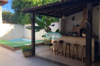 Casa em condomínio com 04 quartos, piscina e churrasqueira em maria paula!