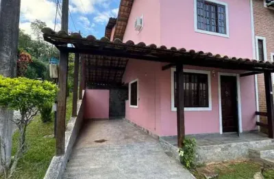 Casa em condomínio com 02 quartos em várzea das moças - niterói/rj!