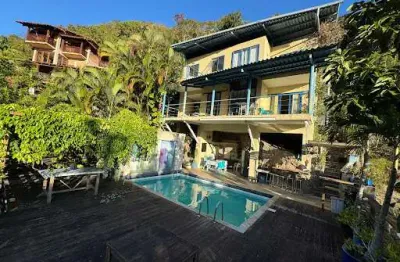 Casa em condomínio com 03 quartos à venda em itacoatiara - niterói/rj.