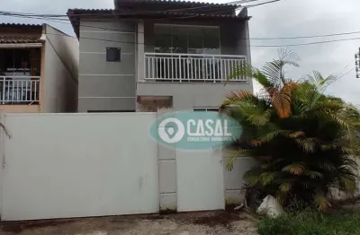 Casa em condomínio com 03 quartos no engenho do mato!
