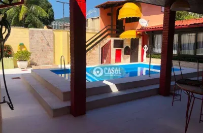 Casa com 04 quartos sendo 02 suítes, piscina e churrasqueira!