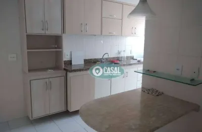 Apartamento com 02 Quartos, Varanda e Vaga de Garagem no Ingá - Niterói/RJ.