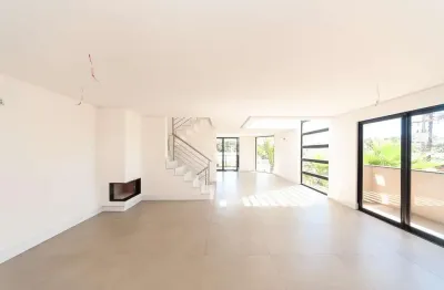 Sobrado em Condomínio para Venda em Curitiba, Santo Inácio, 3 dormitórios, 3 suítes, 6 banheiros, 3 vagas