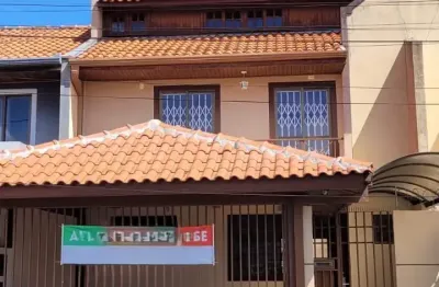 Oportunidade: sobrado espaçoso por um ótimo valor no bairro portão