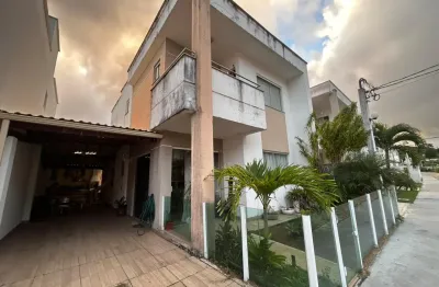 A venda - casa em abrantes camaçari - com 4 quartos em condomínio fechado.