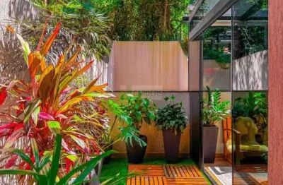 Totalmente mobiliado próximo a maurício cardoso com lindo terraço 3 ambientes