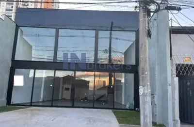 Salão comercial com 300m², mezanino, 3 vagas, disponível para locação na rua bom jesus de pirapora/ vianelo jundiaí sp