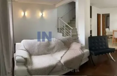 Casa de Condomínio para Locação em Jundiaí-SP: 3 Quartos, 1 Suíte, 2 Salas, 3 Banheiros, 2 Vagas de Garagem, 102m² no Jardim Shangai.