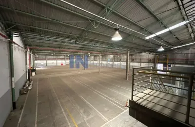 GALPÃO/ DEPÓSITO/ ARMAZÉM PARA LOCAÇÃO EM JUNDIAÍ 3.199m², 5 DOCAS, ESCRITÓRIO, REFEITÓRIO, .