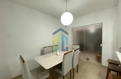 Casa com 4 quartos à venda na rua presidente nereu ramos, 371, jardim santa helena, suzano por r$ 1.200.000