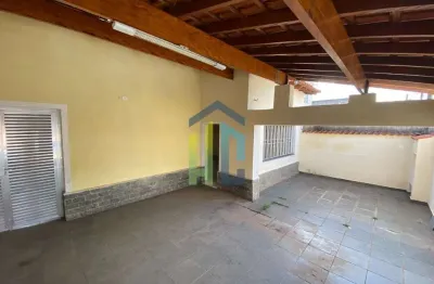 Casa com 2 quartos à venda na expedicionário joão de carvalho, 229, jardim santa helena, suzano por r$ 890.000