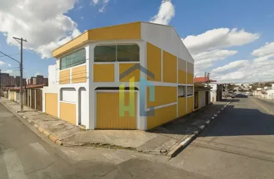 Casa com 3 quartos para alugar na rua kaneji kodama, 1243, vila figueira, suzano por r$ 3.000