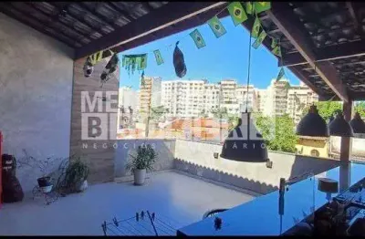 Casa triplex de luxo no andaraí – 3 suítes | 250m² | 3 vagas | espaço gourmet e terraço panorâmico