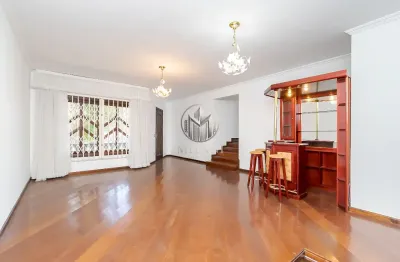 Seu refúgio de 419 m² no coração do boa vista – amplitude, lareira e o charme de um fogão a lenha esperando por você!