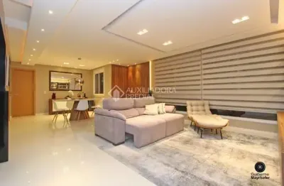 Apartamento a venda com 3 quartos, 2 vagas passo da areia