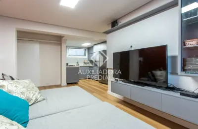 Lindo apartamento. transformado em 2 quartos por arquiteto