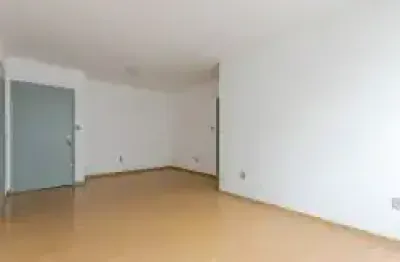 Amplo apartamento à venda no mont serrat, 3 dormitórios, 1 suíte