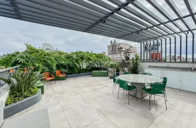 Lindo apartamento 2 suítes, semi mobiliado, próximo do parcão